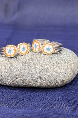 Floral Motif Enamel Toering