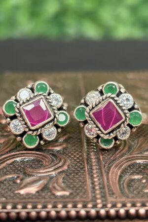 Regal Floral Toering