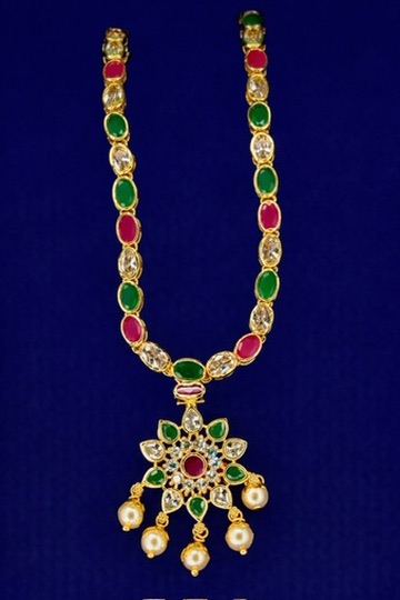 Mangammal Maharani Navarathna Bloom Necklace