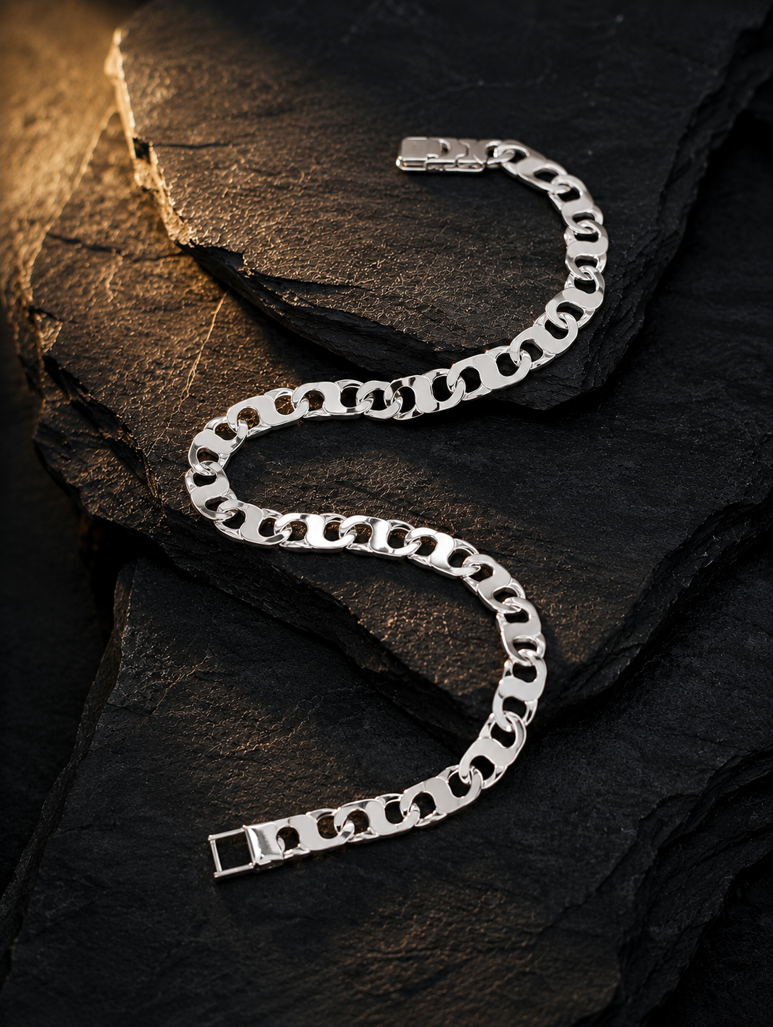 Bold Silver Mariner Link Bracelet - Image 2