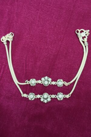 Elegant Silver Anklet with Floral Stone Motifs