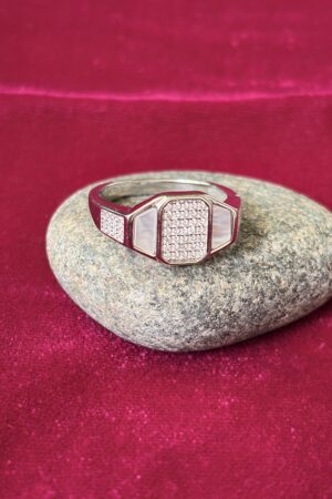 Contemporary Pave Panel Ring with Mother-of-Pearl Accents (size 24)