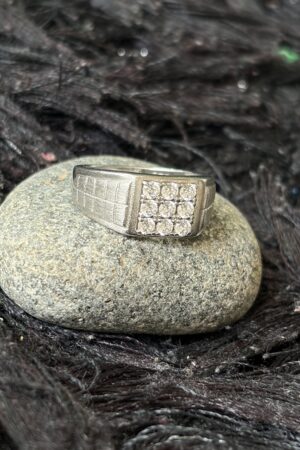 Classic Square Cluster Silver Statement Ring (size 20)