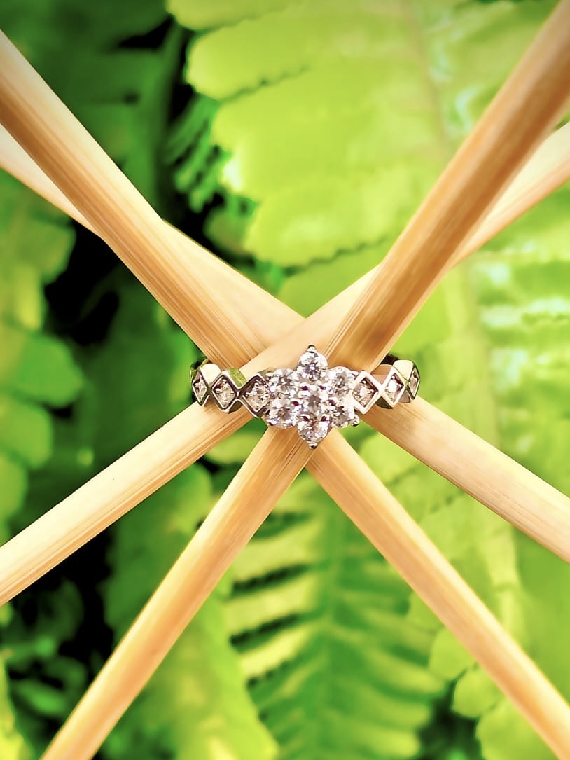 Delicate Floral Cluster Ring with Zigzag Diamond Accent Band (size 15)