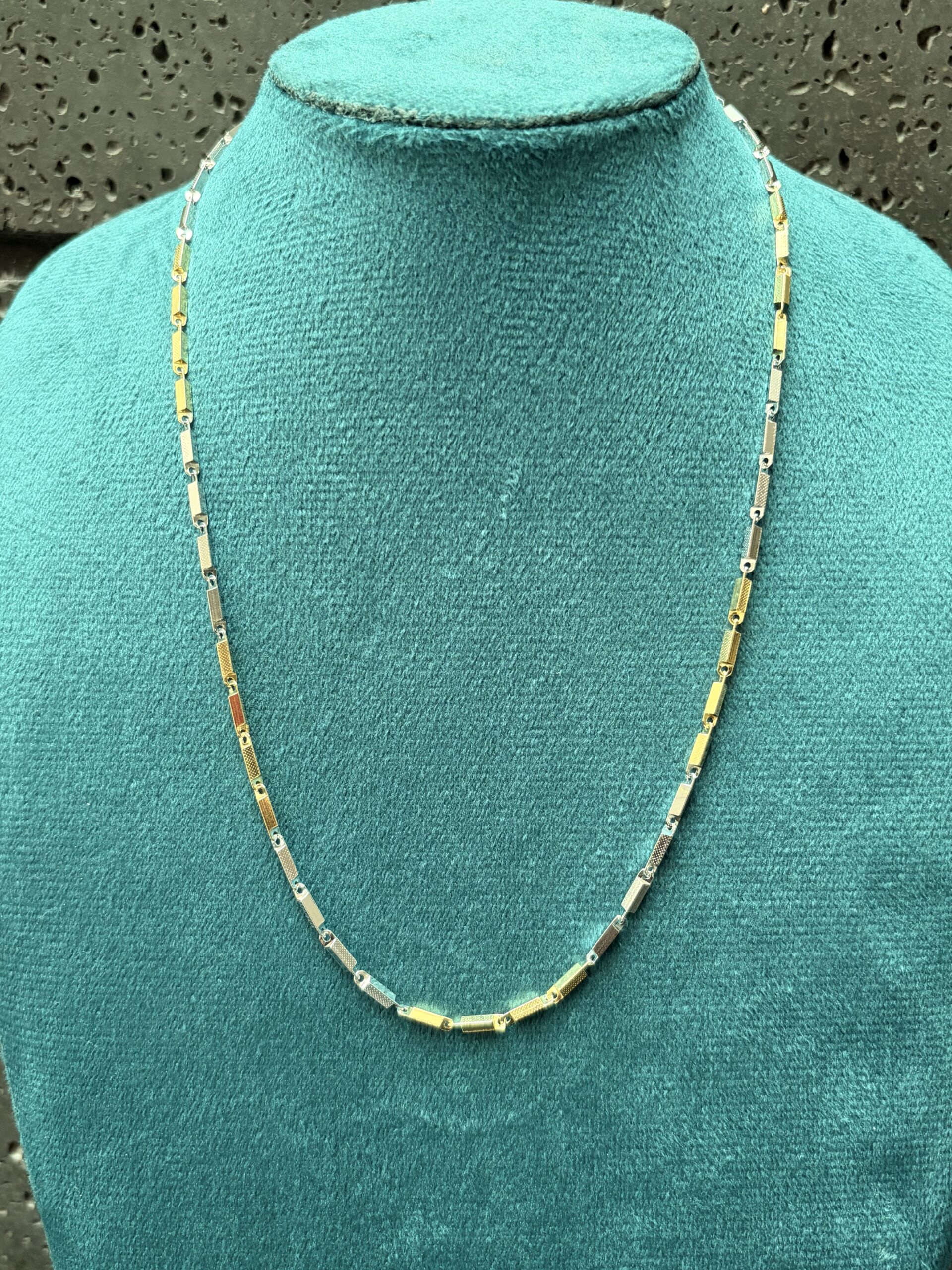 Elegant Dual-Tone Rectangular Link Chain