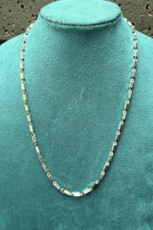Modern Dual-Tone Geometric Link Chain