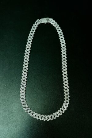Hardik Pandya-Inspired Iced Cuban Link Chain Necklace