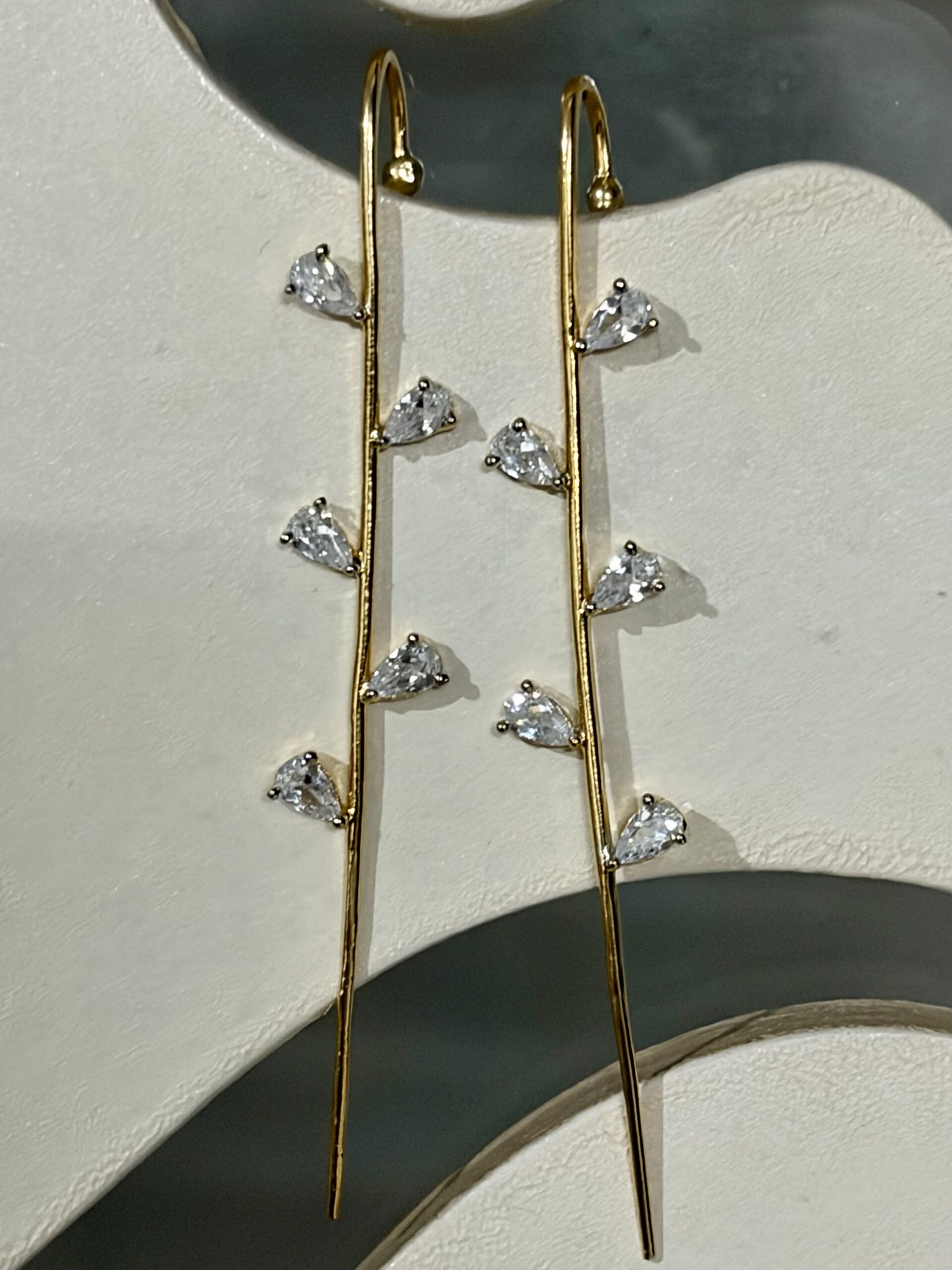 Graceful Teardrop Crystal Linear Stick Earrings