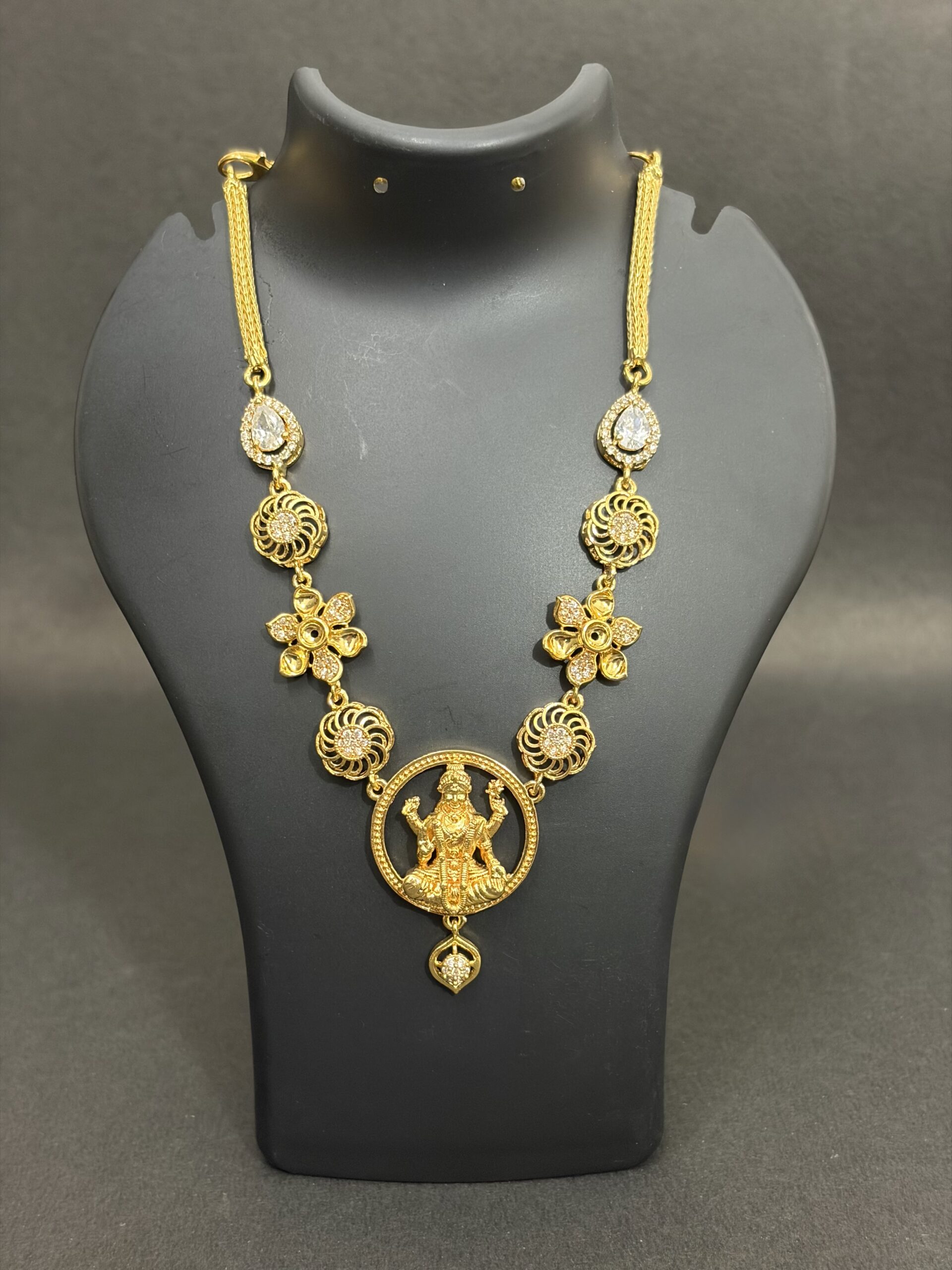 Lakshmi Floral Radiance Necklace