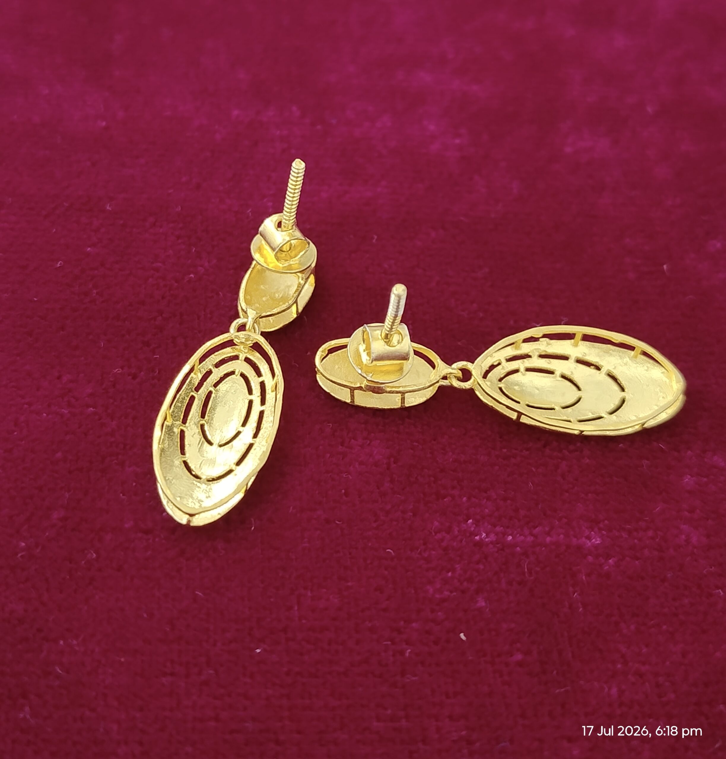 Royal Oval Harmony Gold Necklace Set - Image 4
