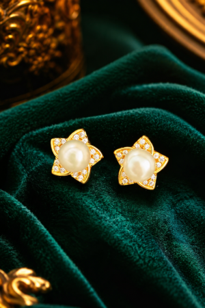 Pearl Star Blossom Stud Earrings