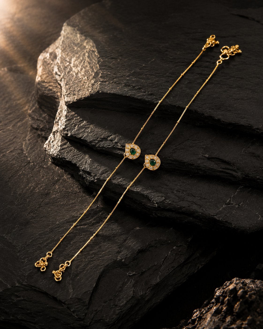 Emerald Halo Gold Chain Anklets