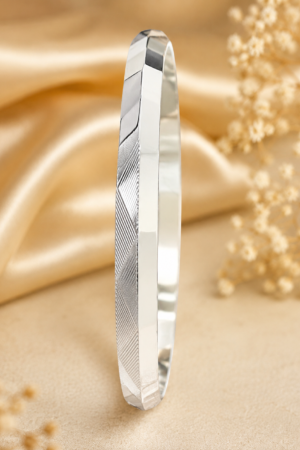 Royal Faceted Chevron Silver Kada