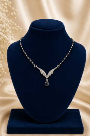 Midnight Teardrop Wing Mangalsutra